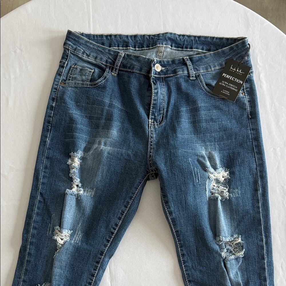 Blue Distressed Women Jeans